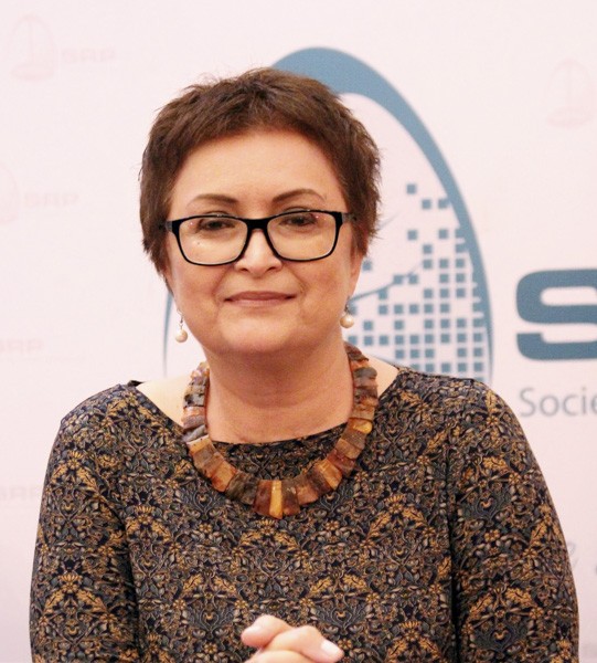 Prof. dr. Ruxandra Ulmeanu, preşedintele Societăţii Române de Pneumologie